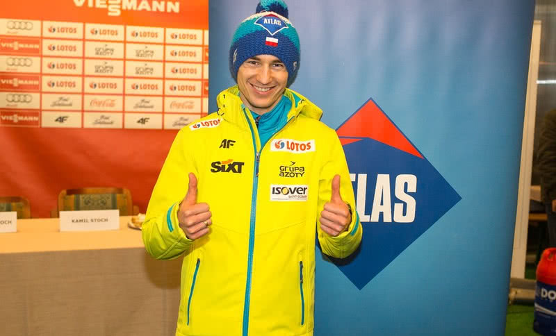 Kamil Stoch skacze z ATLASEM
